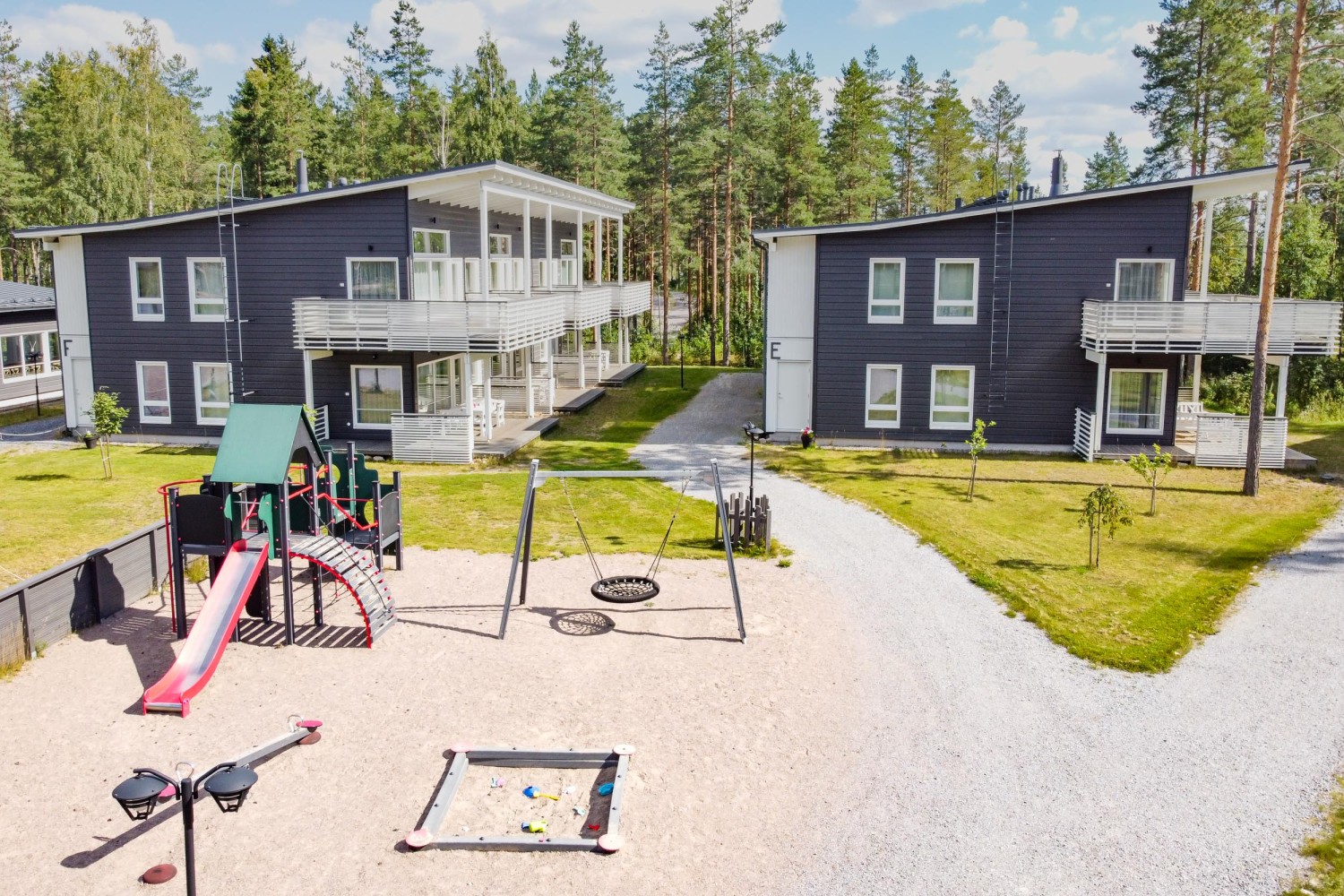 44 m² · 1 bedroom — 8