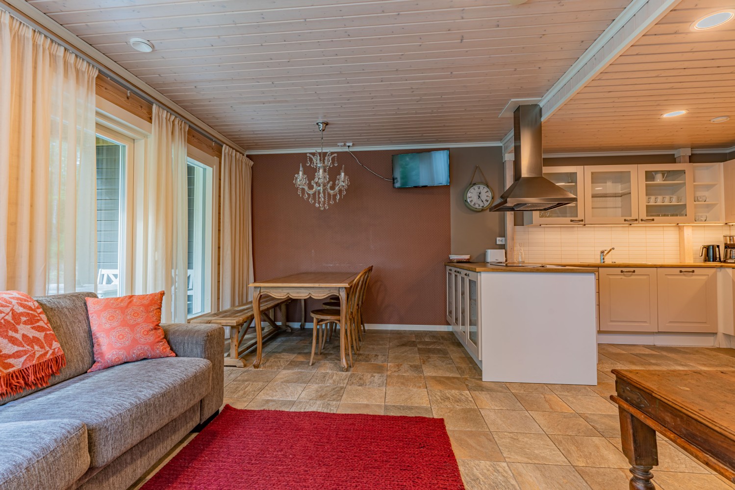 103 m² · 3 bedrooms