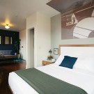 Commodore Hotel